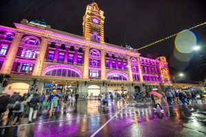 MELBOURNE, AUSTRALIA - SEPTEMBER 6, 2018: Exterior view of Flinders Street Station on a rainy night